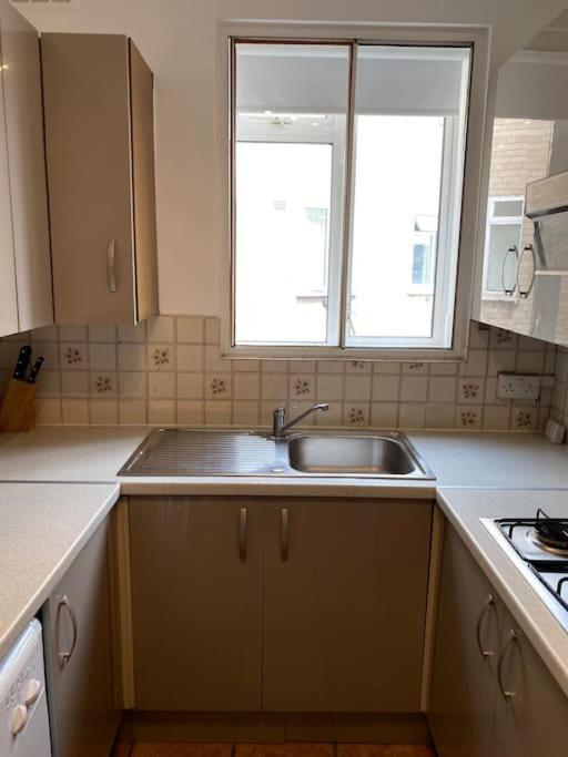 018- Premium Location Regent Park Radley House Daire Londra Dış mekan fotoğraf